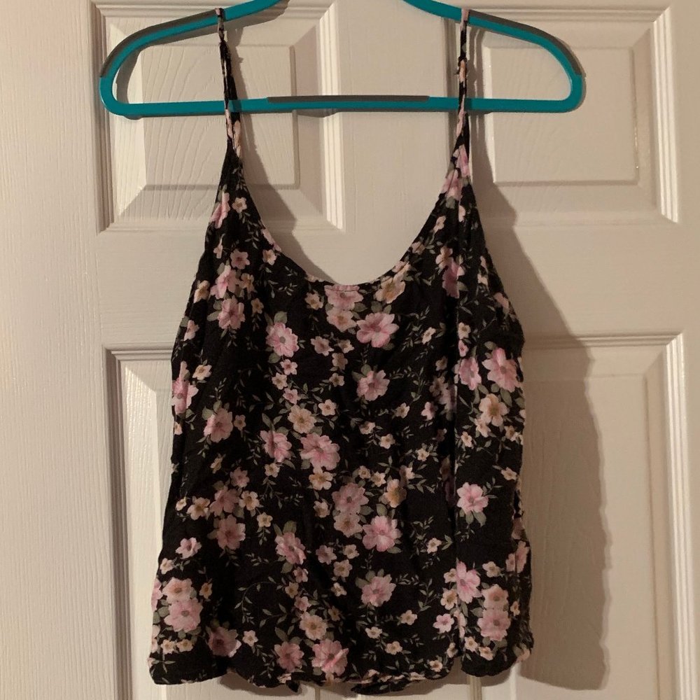 Button Back Floral Tank Top
